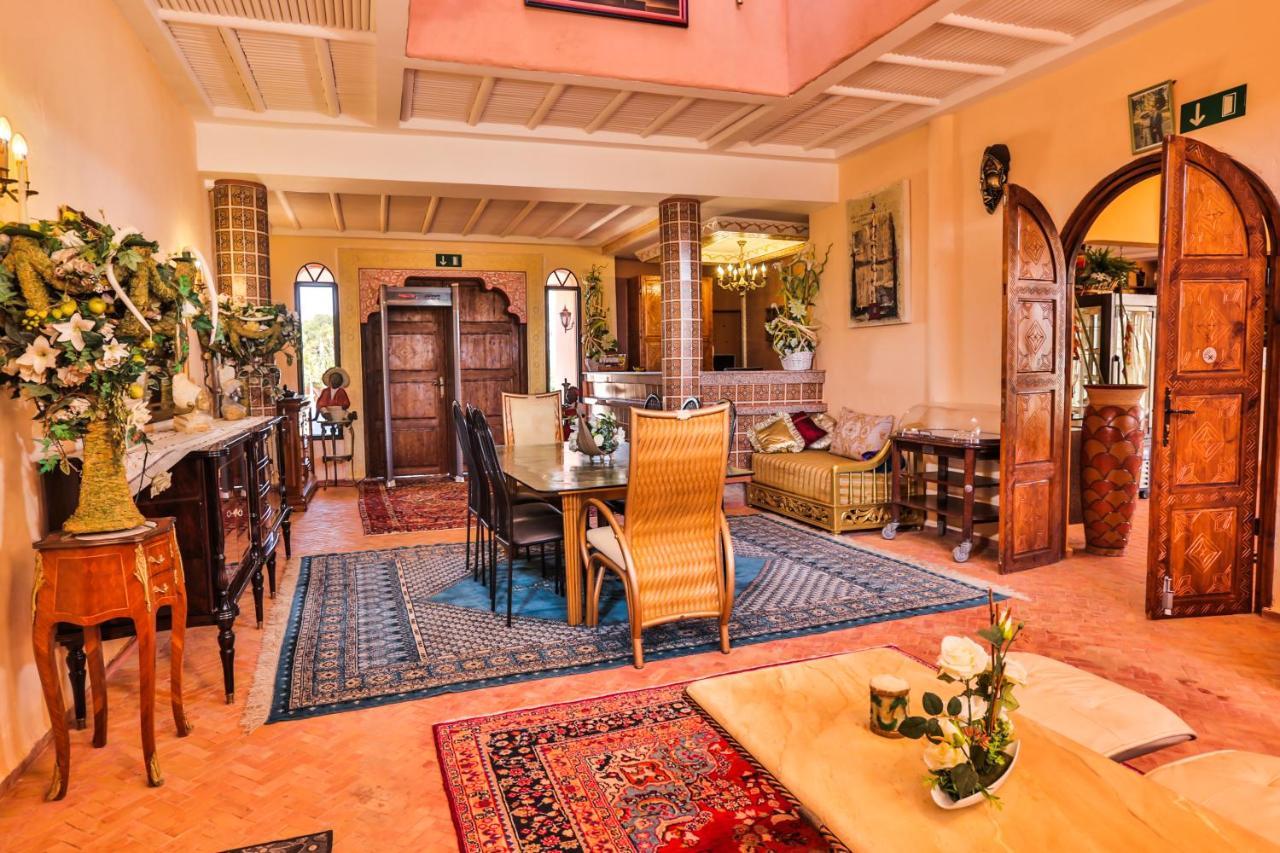 אסאוירה Maison Kasba Bonheur & Bien Etre Emma & Gilles מראה חיצוני תמונה